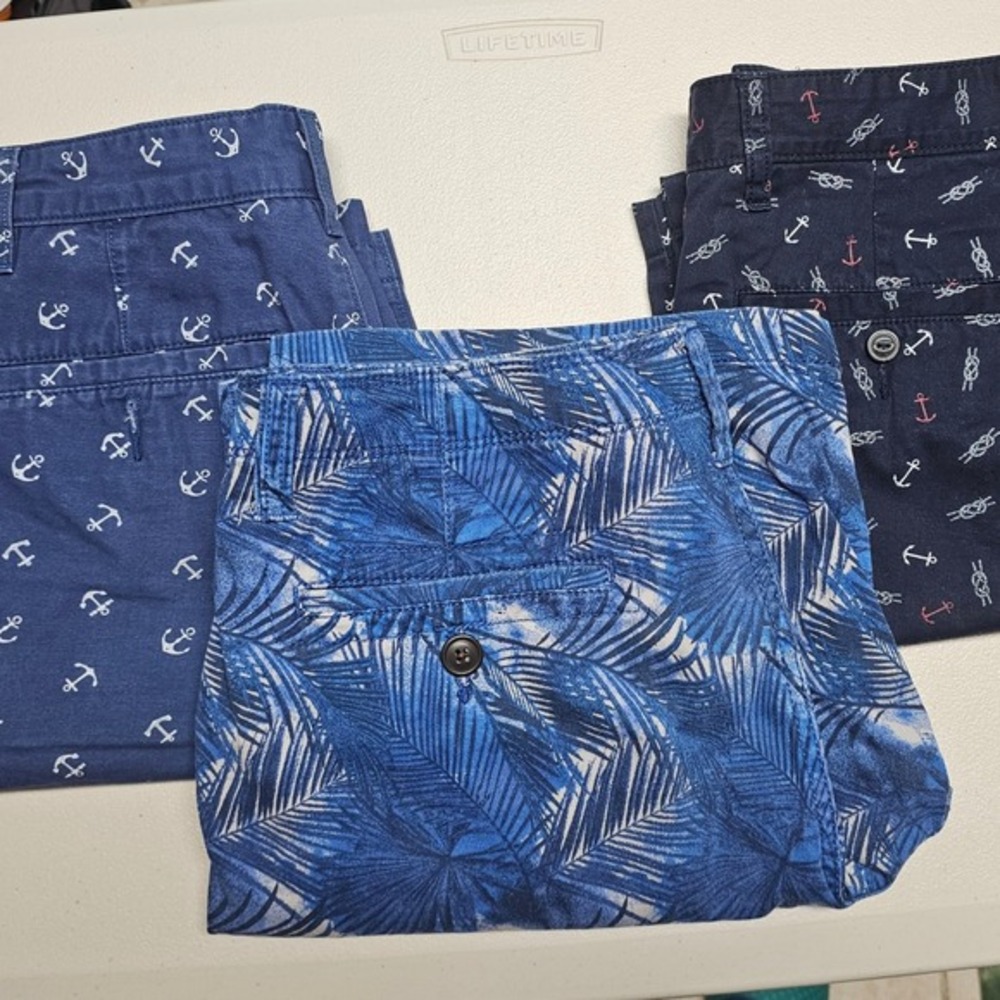 Mens Shorts Bundle Size 30 Dockers Nautica Tropical Palm‎ Anchors Navy Blue 3pk